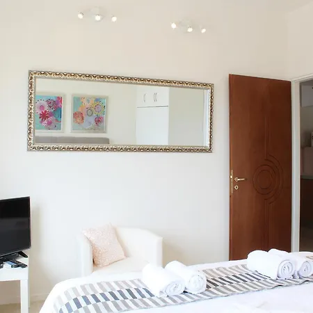 Koukouvaya Superb Penthouse Hanya