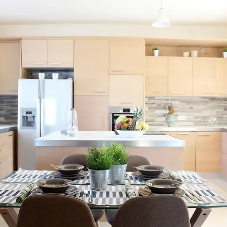 Koukouvaya Superb Penthouse * Chania (Crete)