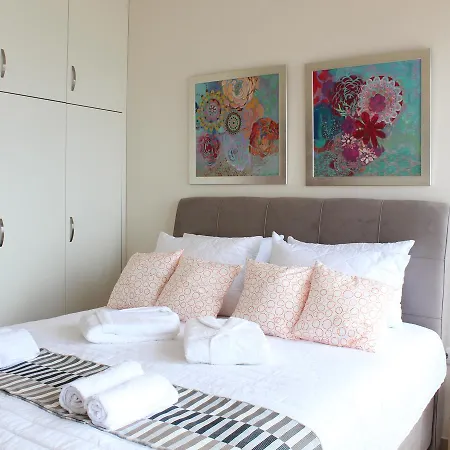 Koukouvaya Superb Penthouse *